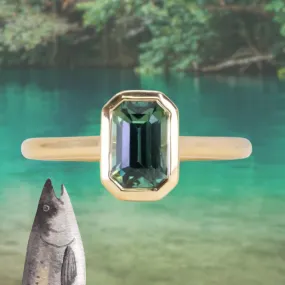 1.61ct Untreated Emerald Cut Green Sapphire Contemporary Bezel Set Ring in 18k Yellow Gold