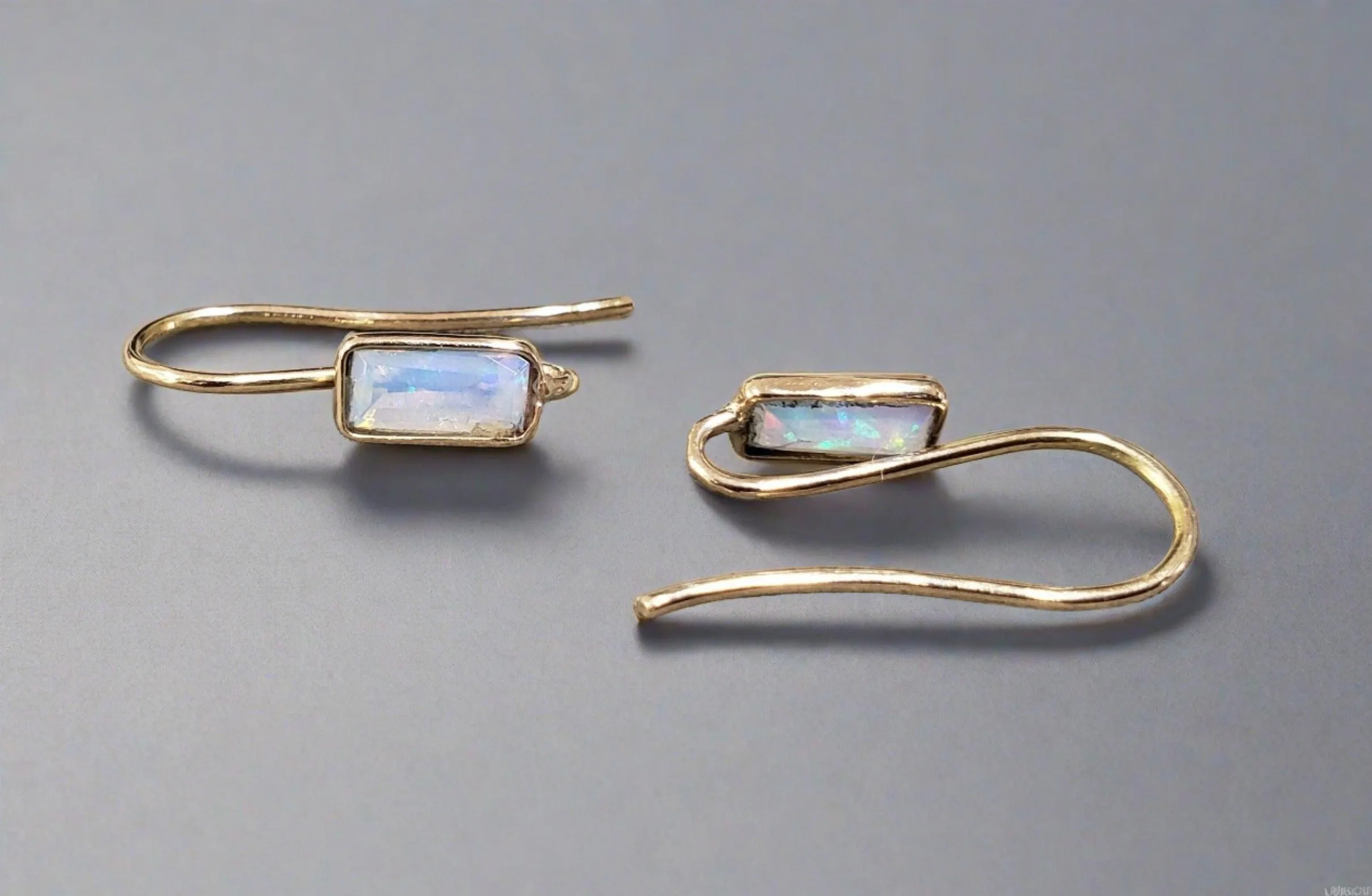 18k Gold Opal Earrings Baguette Teardrop