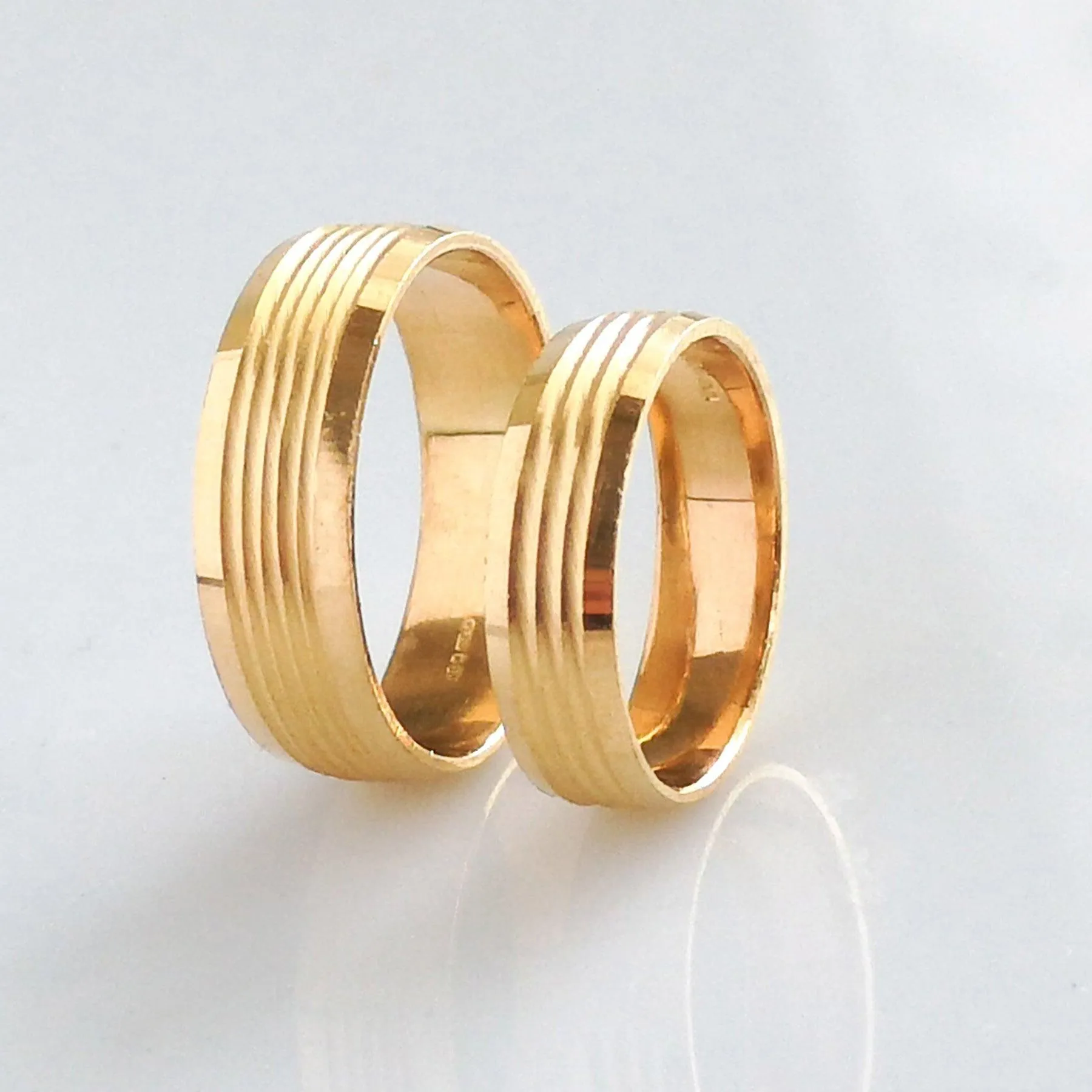 22ct Gold Diamond Cut Wedding Band 7874