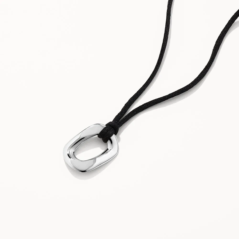 Chain Link Pendant Necklace in Silver