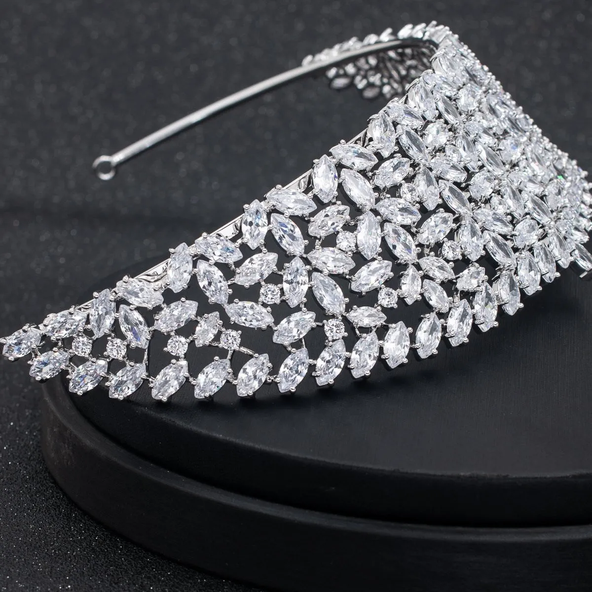 Classic Design Cubic Zirconia Wedding Bridal Tiara Diadem CH10299