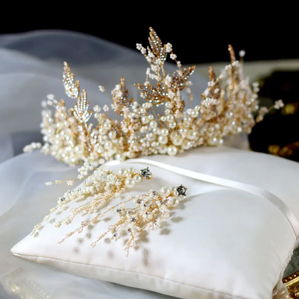 Ethereal Charming Aphrodite Diadem