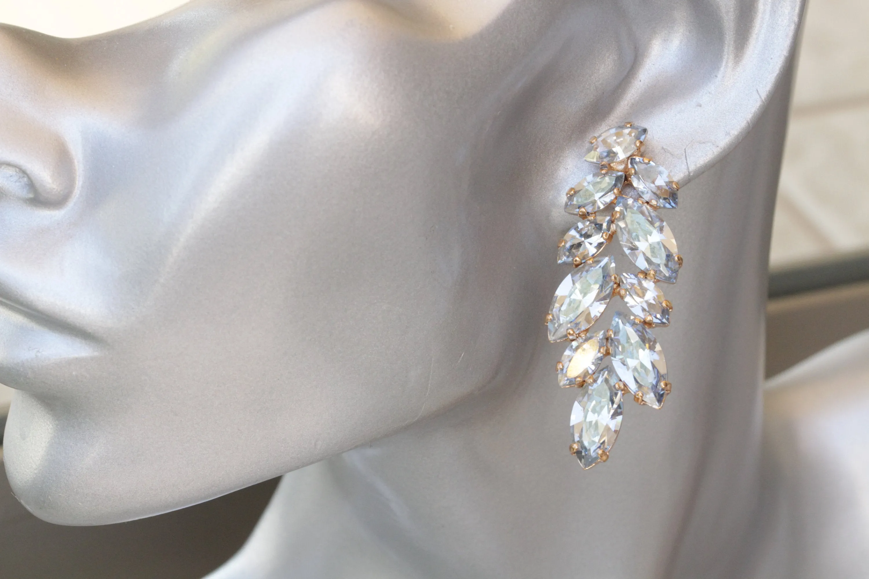 FRENCH BLUE EARRINGS