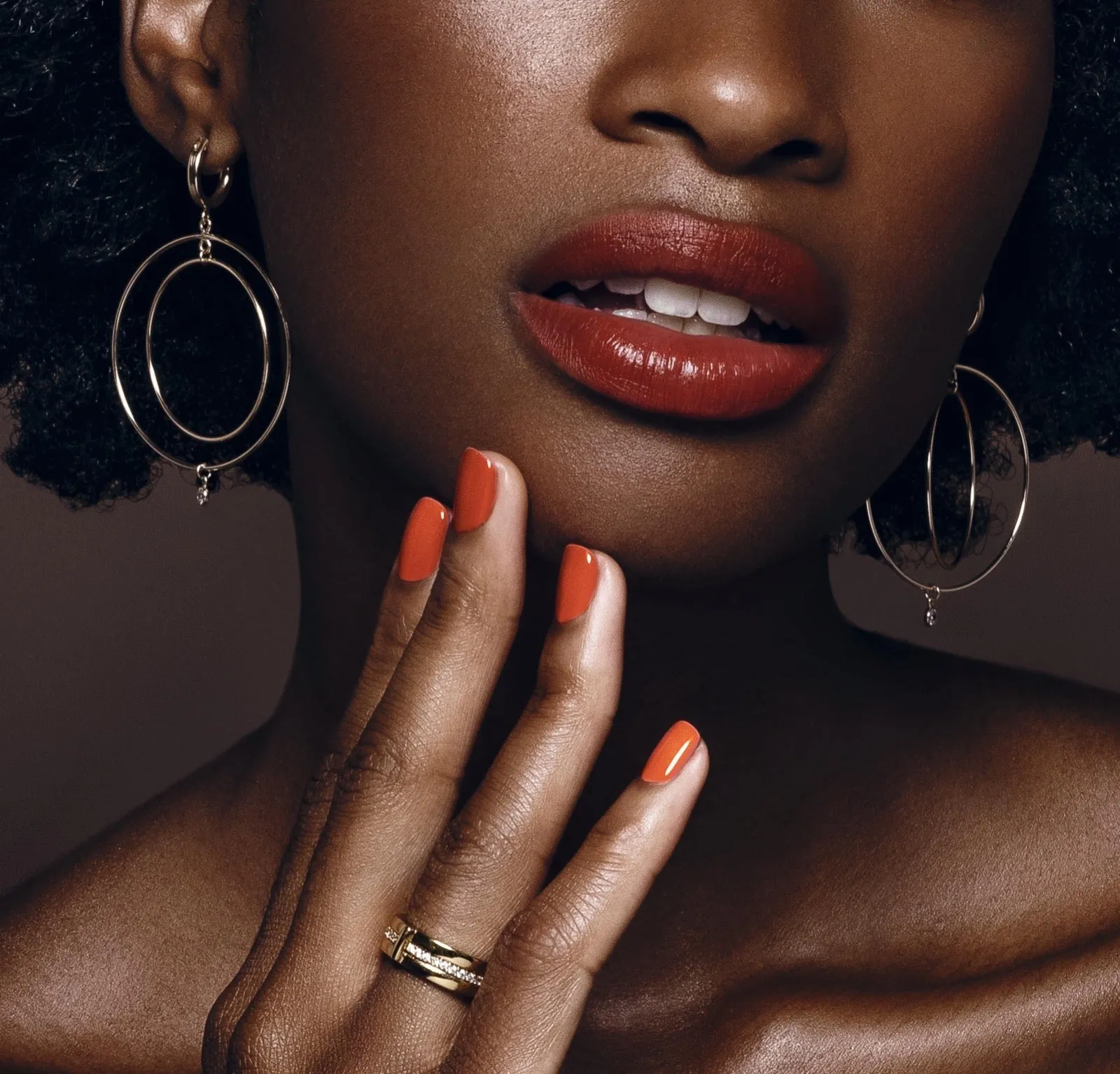 Huggie Hanging Hoop Earrings