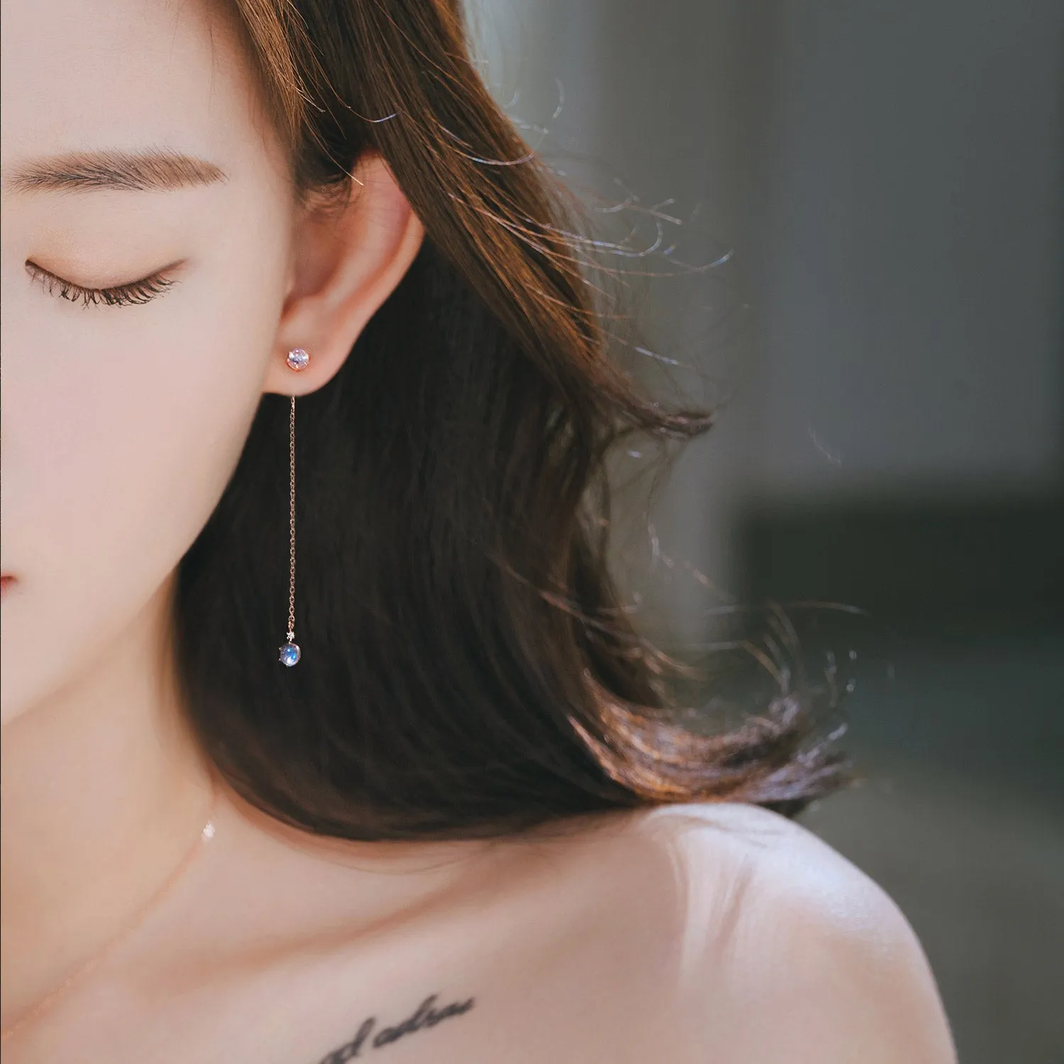 MOONSTONE DIANA Earrings