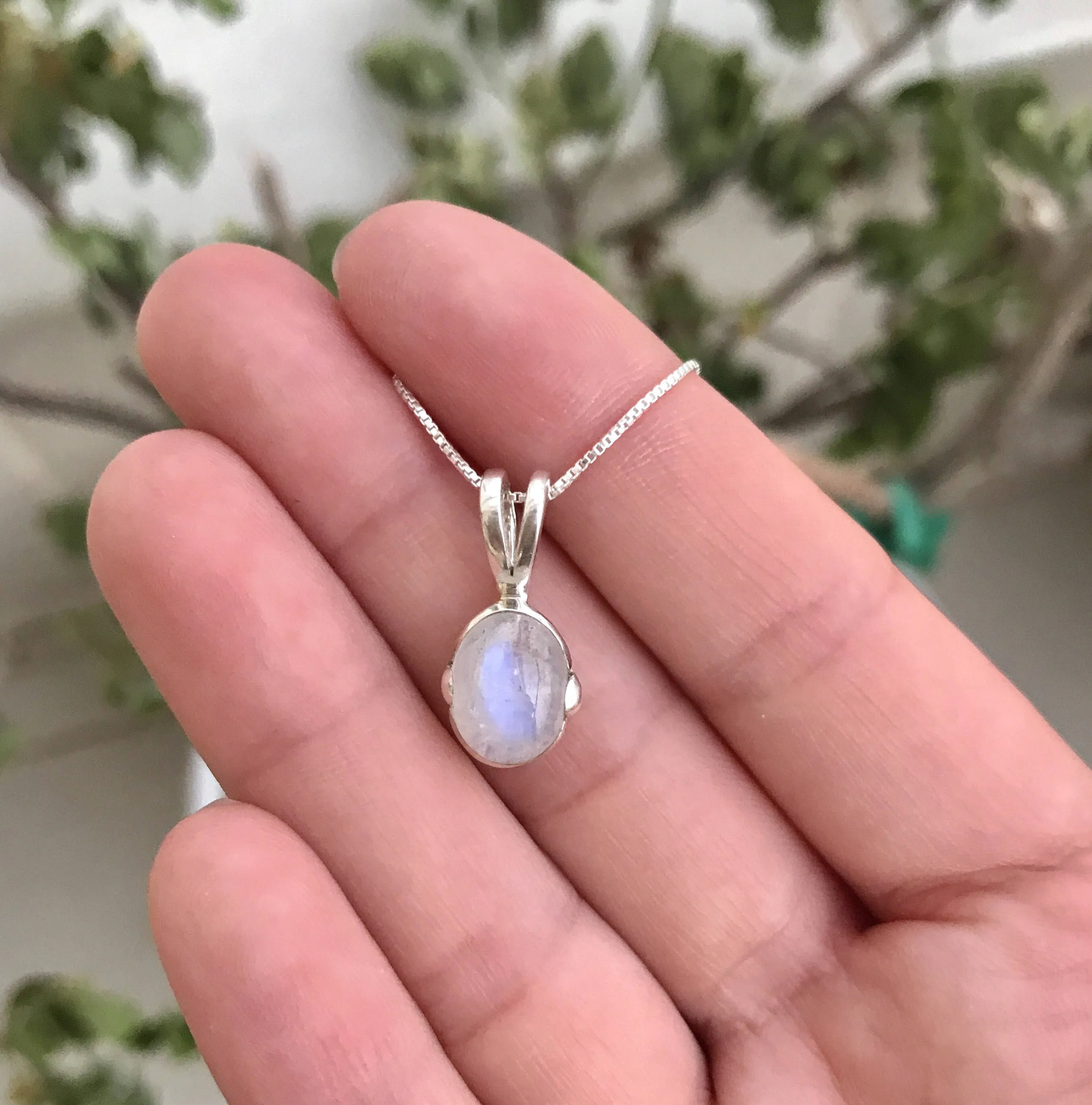 Moonstone Pendant - Oval Vintage  Necklace - Natural Moonstone Necklace