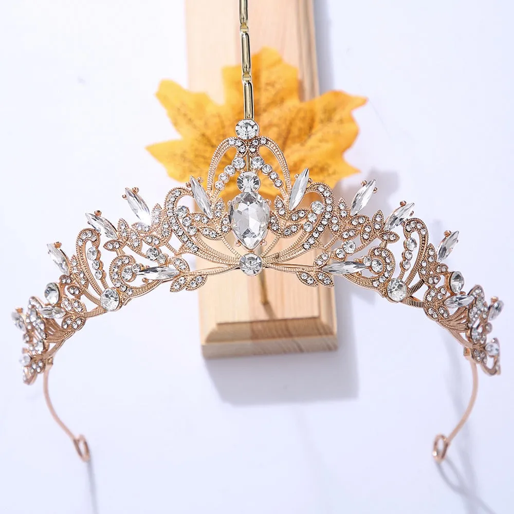 Nice Sparkly Treasured Tiara