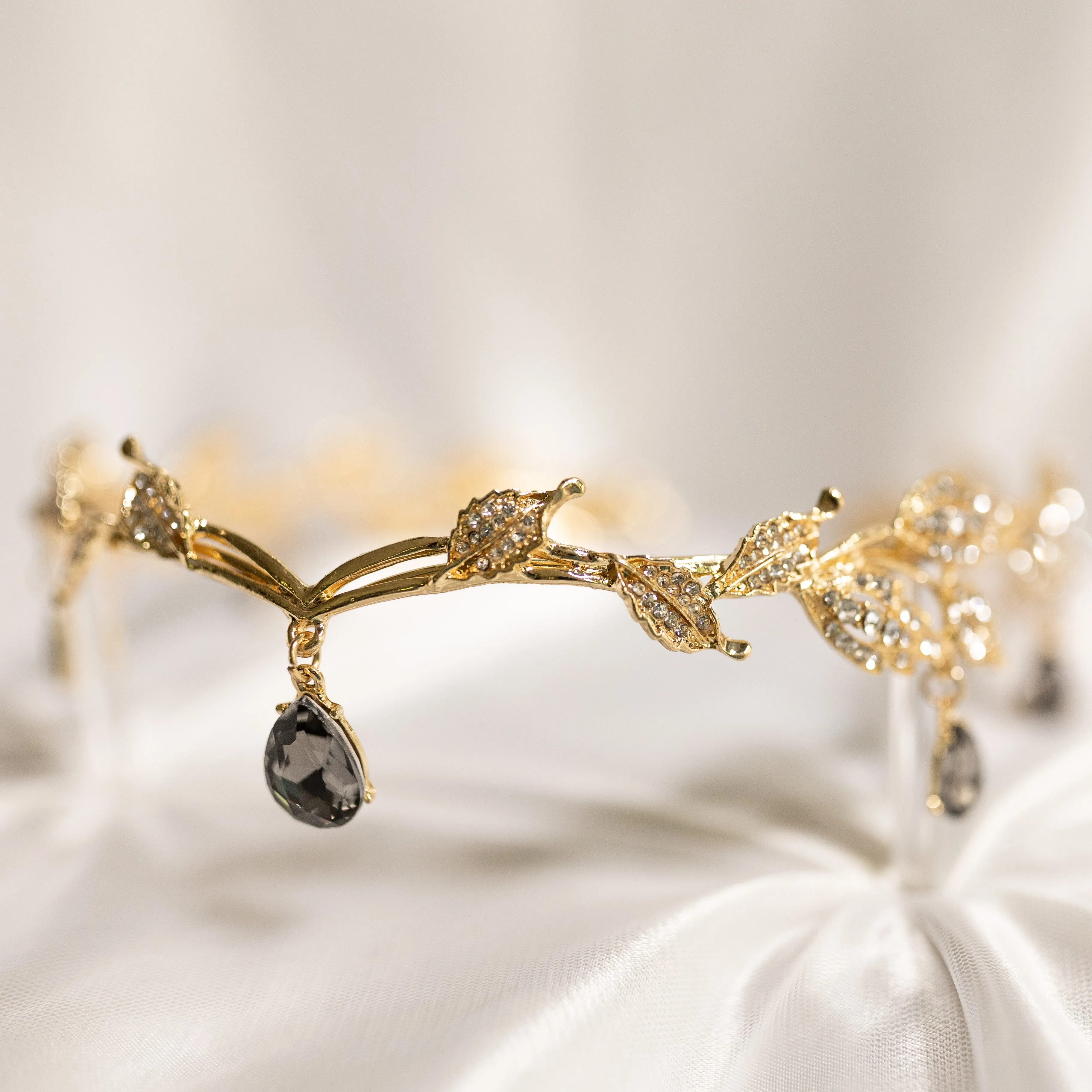Octavia’s Crystal Drop Head Band in Gold & Gray