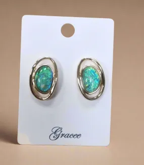 Oval Opal earrings Green/Gold