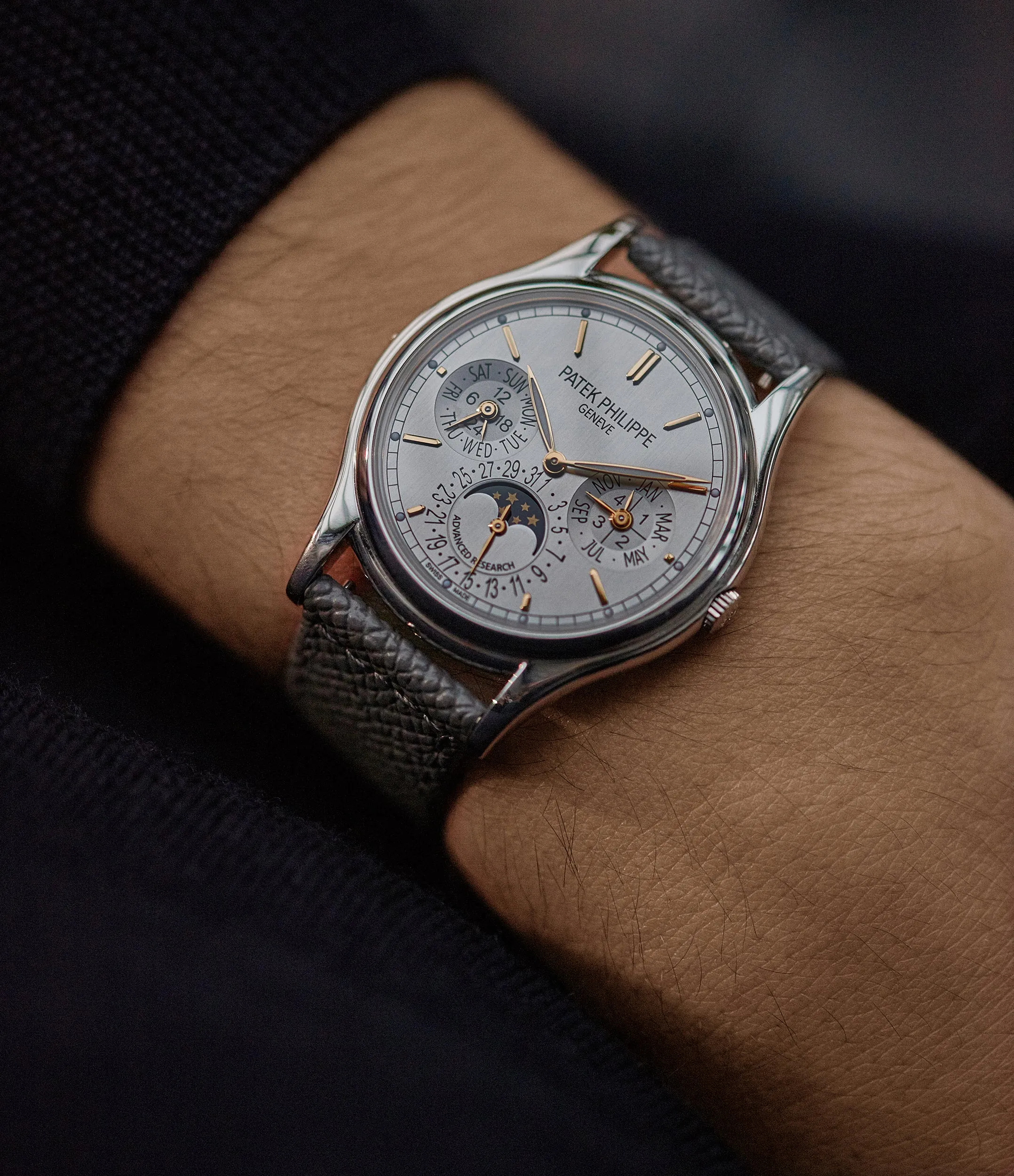 Perpetual Calendar 5550P-001 | Platinum