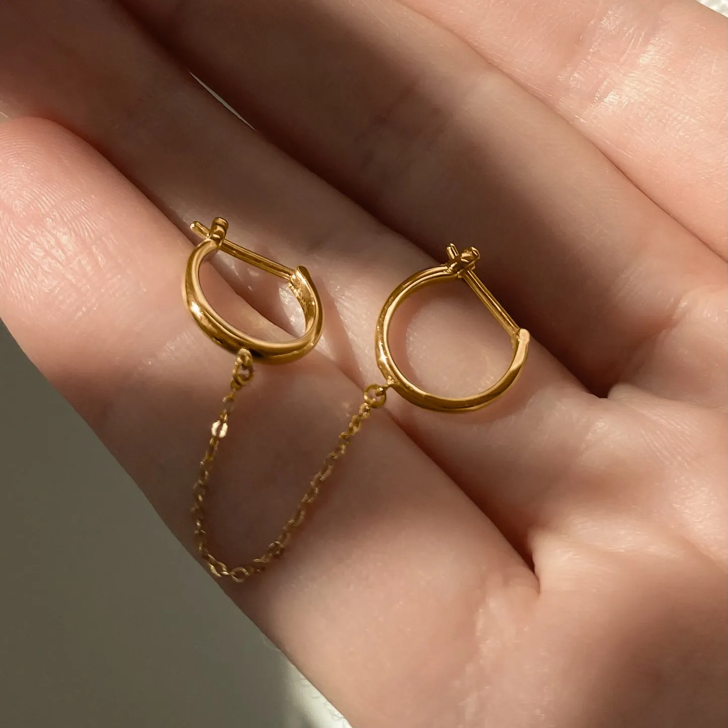 Remi Double Hoop Earrings - Single Side