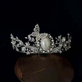 Royal Butterfly Perfect Pearl Tiara
