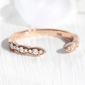 Scalloped Diamond Wedding Ring in Vintage Style Open Shank Band