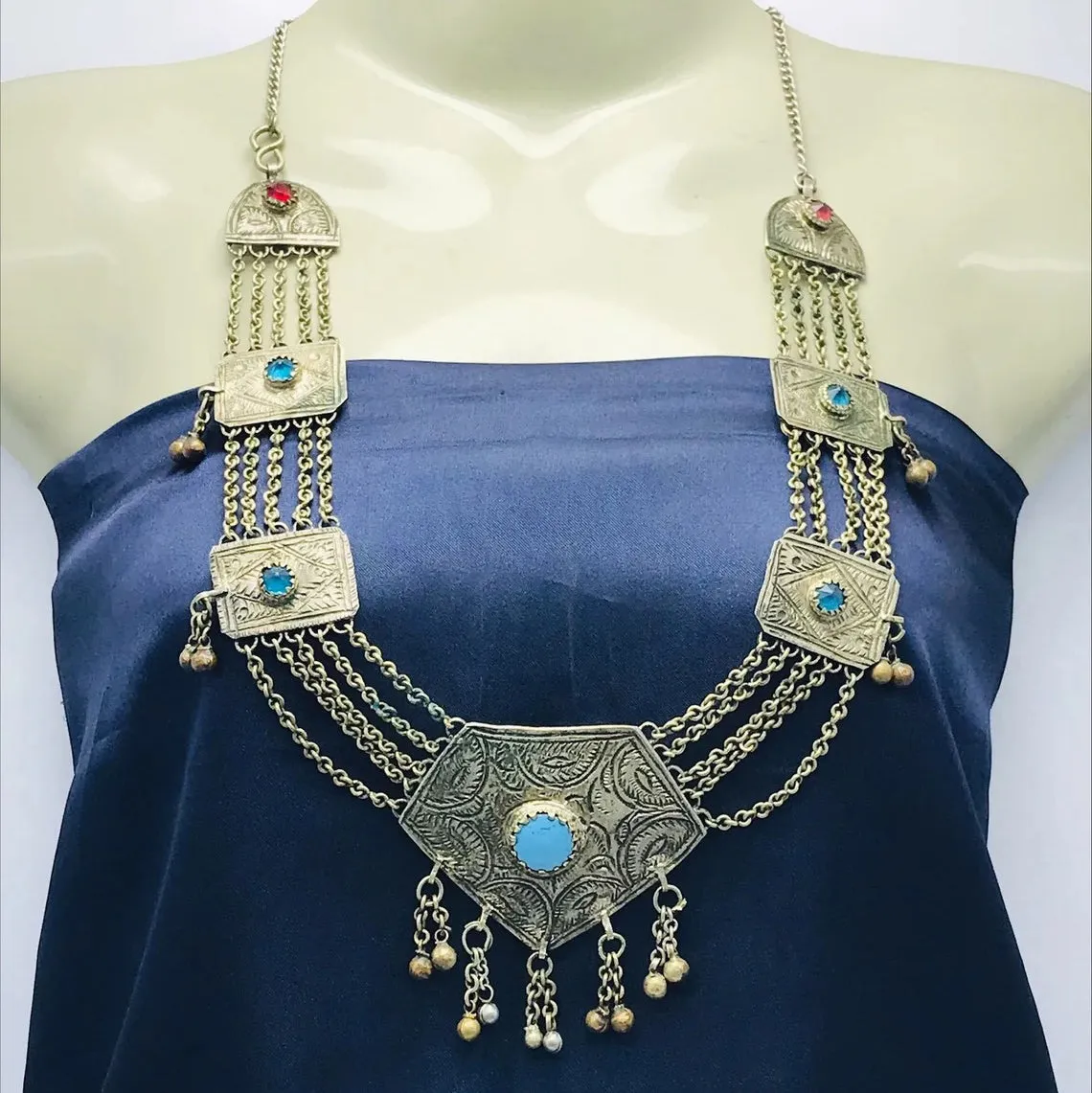 Silver Vintage Necklace with Turquoise Beads