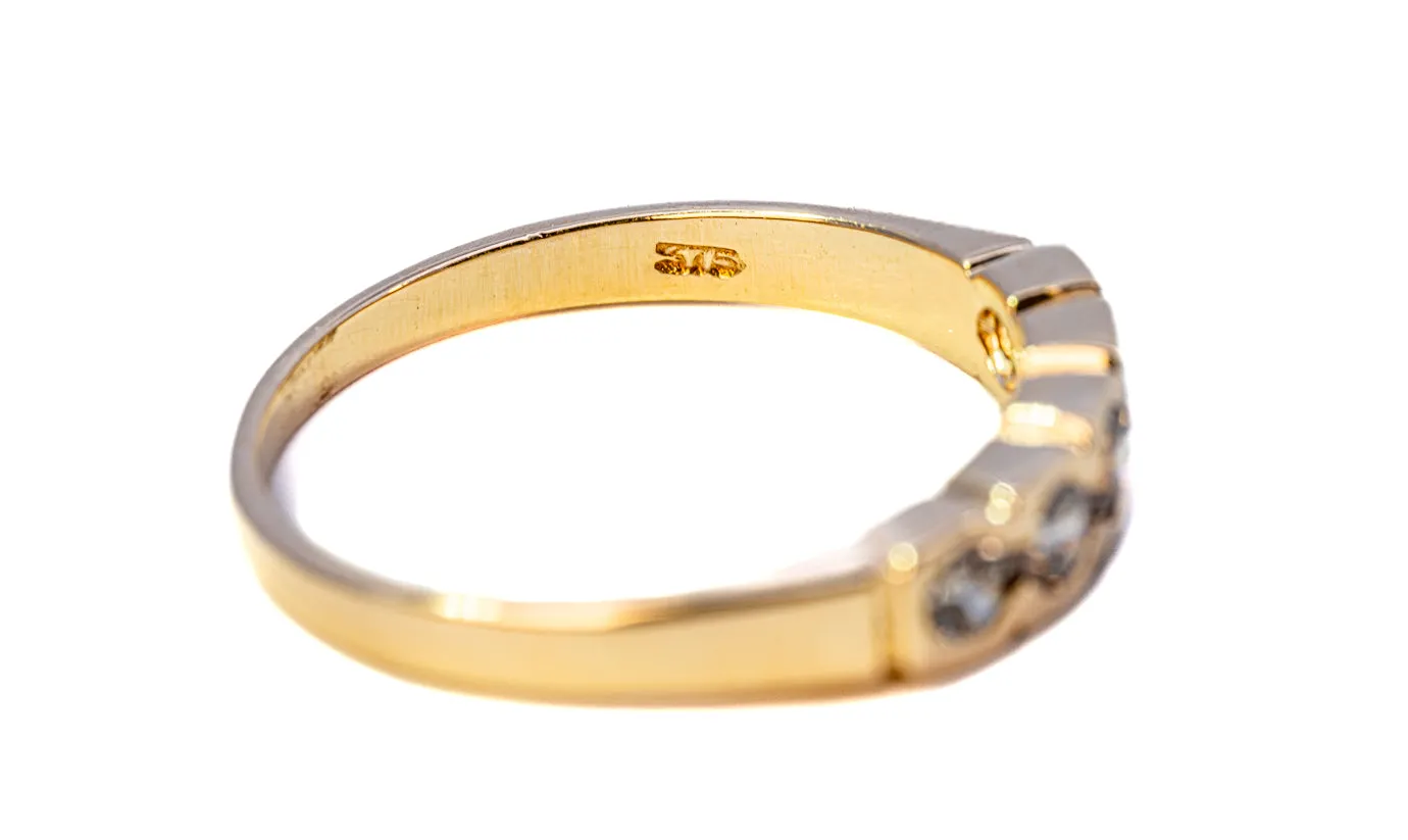 Stunning 9ct Yellow Gold 5-Stone Cubic Zirconia Ring