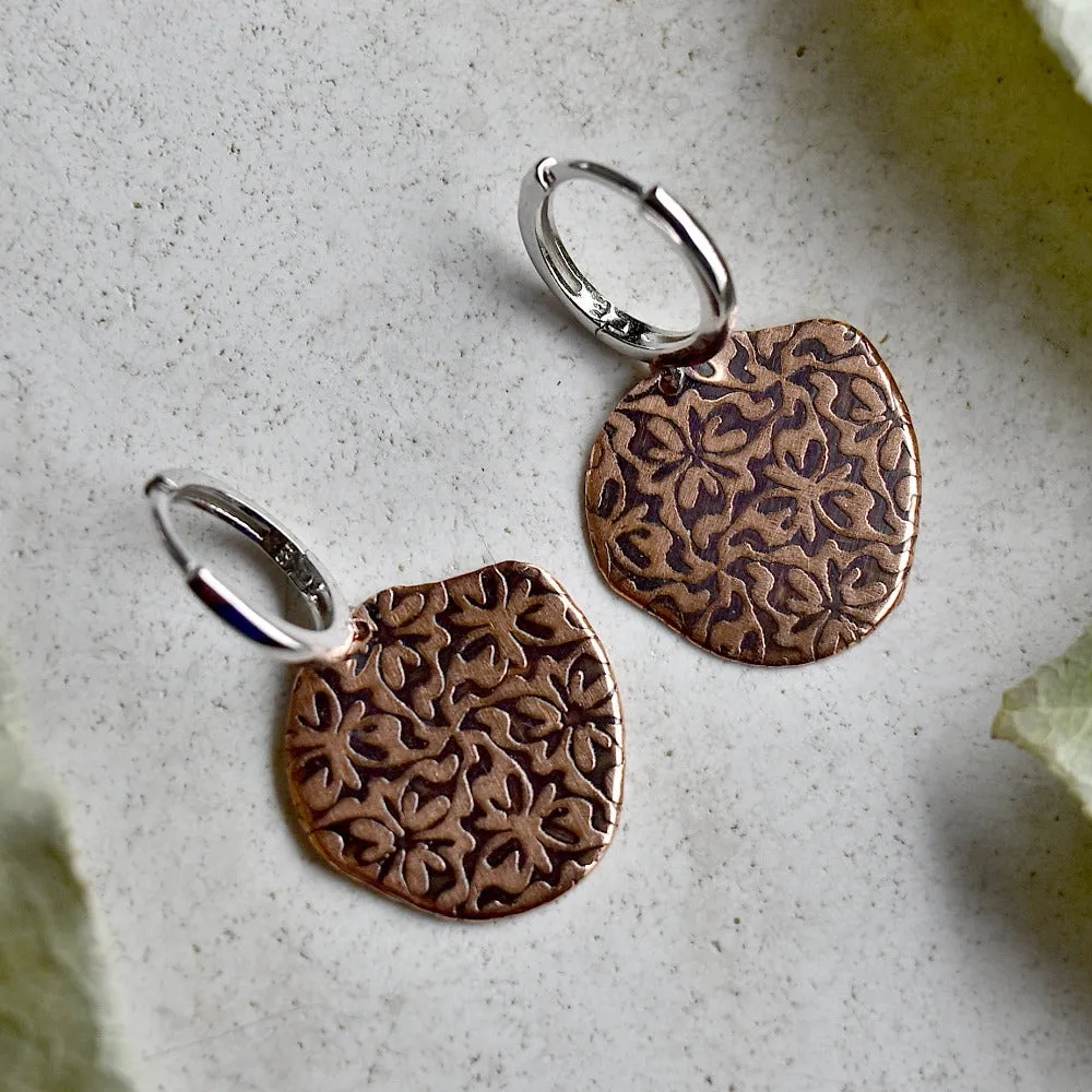 'Trillium' Silver Huggie Hoop with Patterned Copper Drop