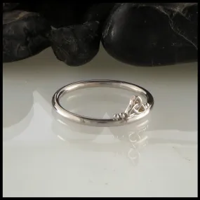 Trinity Knot Wedding Band in Gold