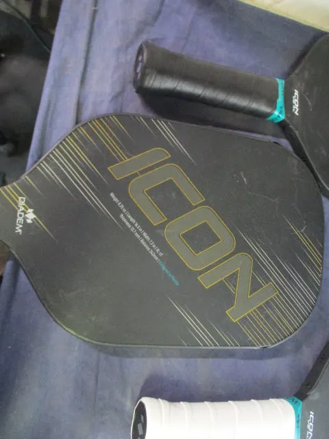 Used Diadem Icon XL V2 Pickleball Paddle - DEMO